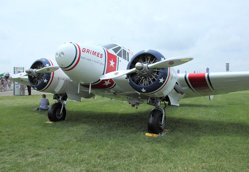 Beechcraft C-45H Expeditor: Militärversion der Beechcraft Model 18 (“Twin Beech”)