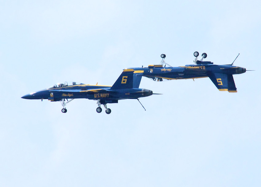 Blue Angels Rückenflug