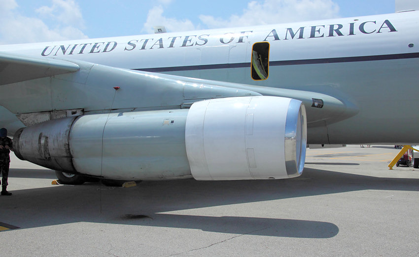 Boeing OC-135B Stratolifter: Beobachtung im Rahmen des Open-Skies-Vertrags zur gegenseitigen Kontrolle