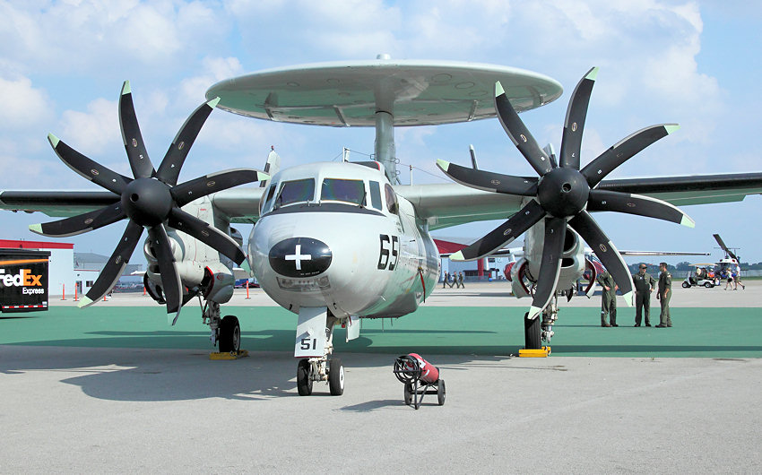 Grumman E-2 Hawkeye: Flugzeug zur Überwachung des Luftraums