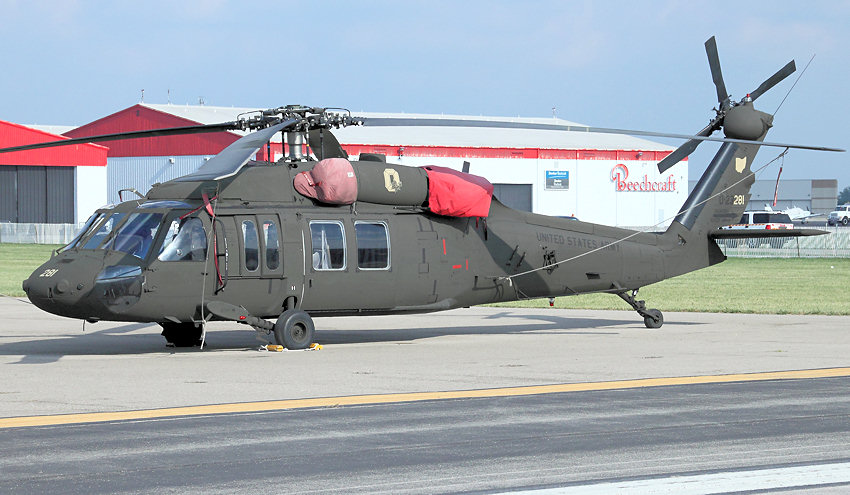 Sikorsky UH60 Black Hawk: Transporthubschrauber