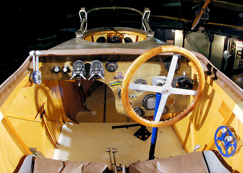 Martin MB-2 - Cockpit