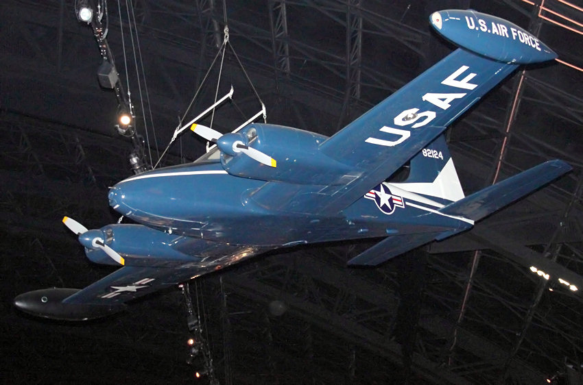 Cessna U-3A: Militärversion der zweimotorigen Cessna 310