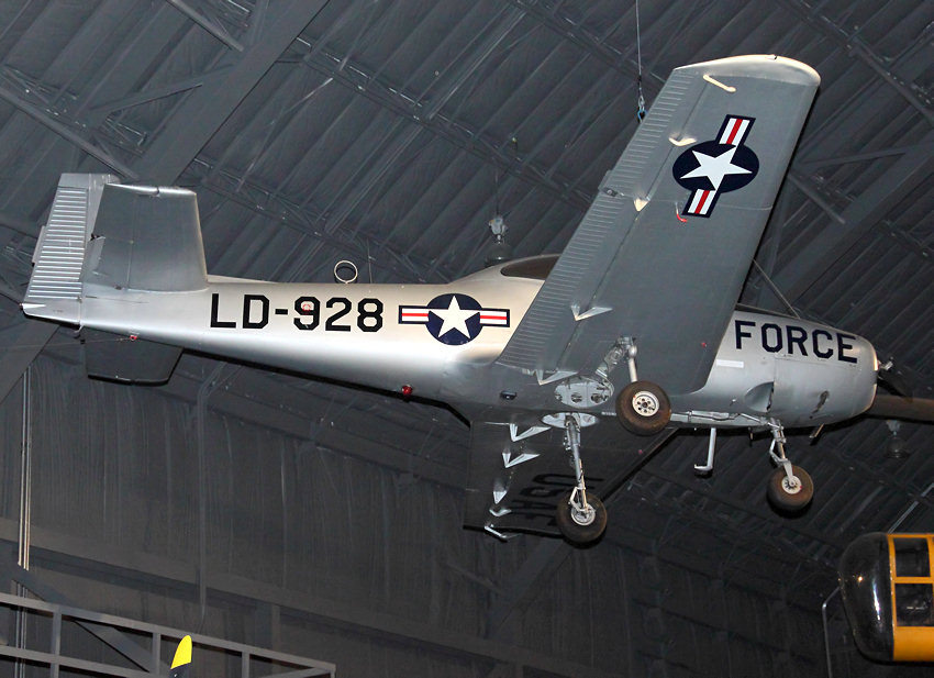 North American L-17A Navion: Verbindungsflugzeug der US-Streitkräfte