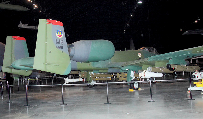 Fairchild Republic A-10 Thunderbolt II - Erdkampfflugzeug der USA