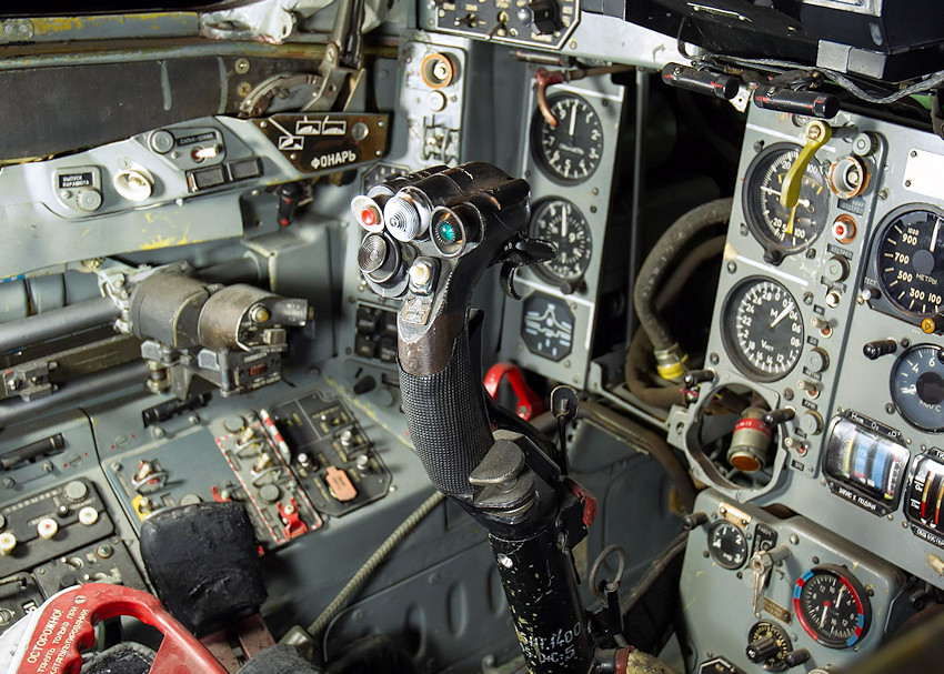 Mikoyan-Gurevich MiG-29A - Cockpit Detail