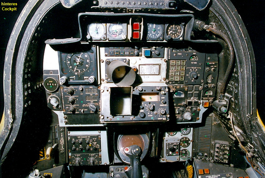 Republic F-105G Thunderchief: Kampfflugzeug der U.S. Air Force von 1955