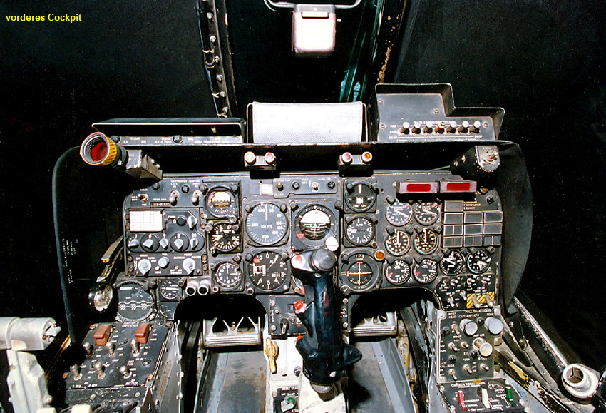 Rockwell OV-10A Bronco - Cockpit
