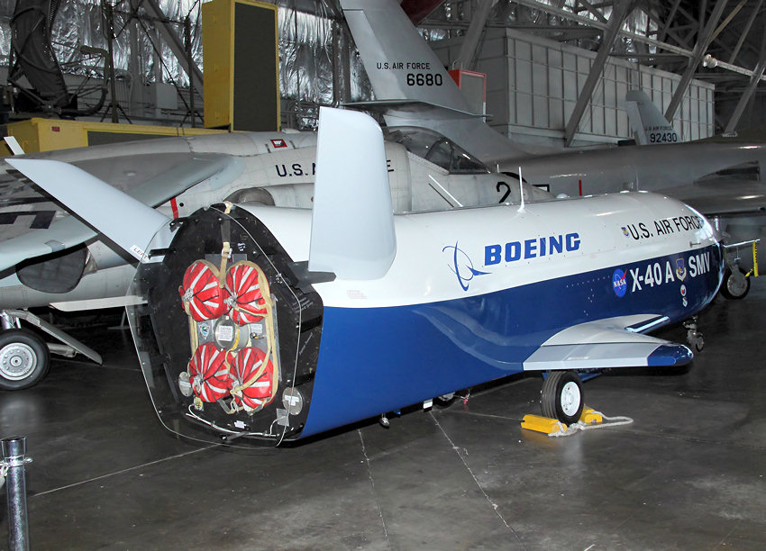 Boeing X-40 SMV: Teil des X-37 Projekts zur Entwicklung eines wiederverwendbaren Raumfahrzeugs