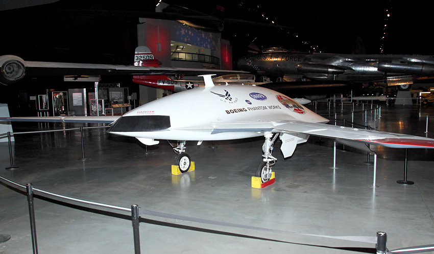 Boeing X-45A J-UCAS: Demonstrator von autonomen Kampfflugzeugen