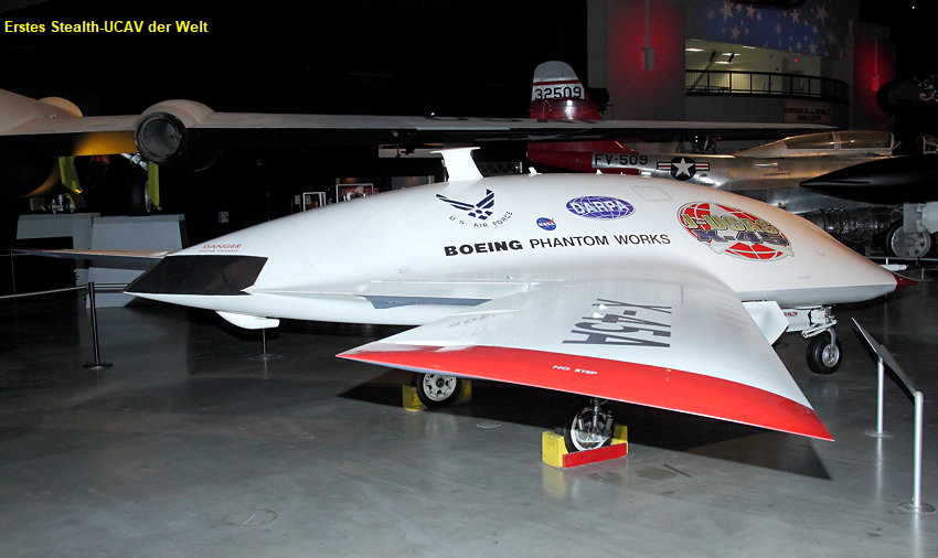 Boeing X-45A J-UCAS: Joint Unmanned Combat Air Systems