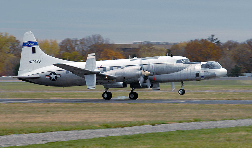 Convair NC-131H - Total In-Flight Simulator: simuliert Flugverhalten geplanter Flugzeuge