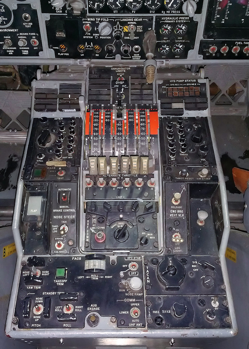 NORTH AMERICAN XB-70 VALKYRIE - Gashebel (throttle control)