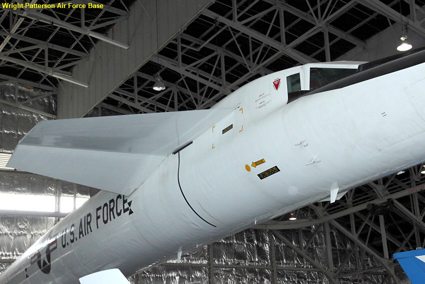XB-70 Valkyrie: Hochgeschwindigkeits-Bomber, später Forschungsflugzeug für Hochgeschwindigkeitsflüge
