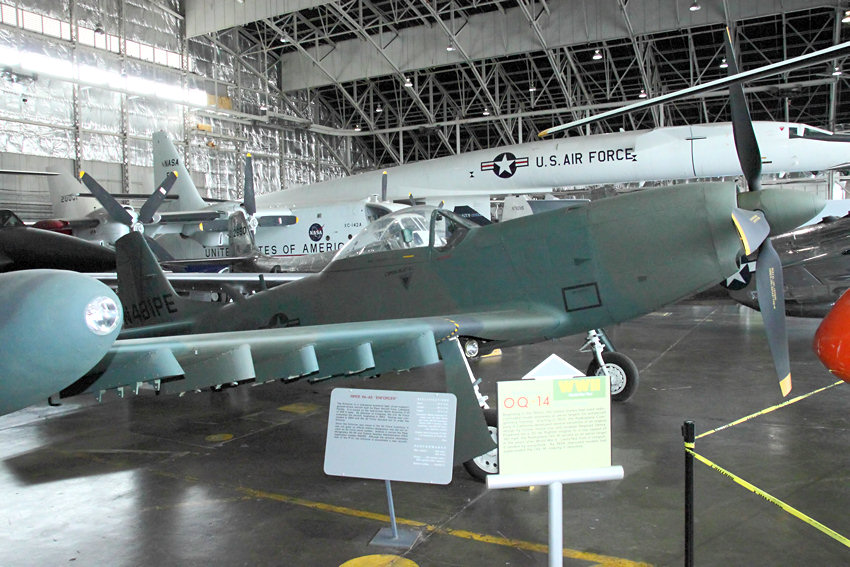 Piper PA-48 Enforcer: Das auf der P-51 Mustang basierende Kampfflugzeug mit Turboprop wurde nicht von der USAF gekauft