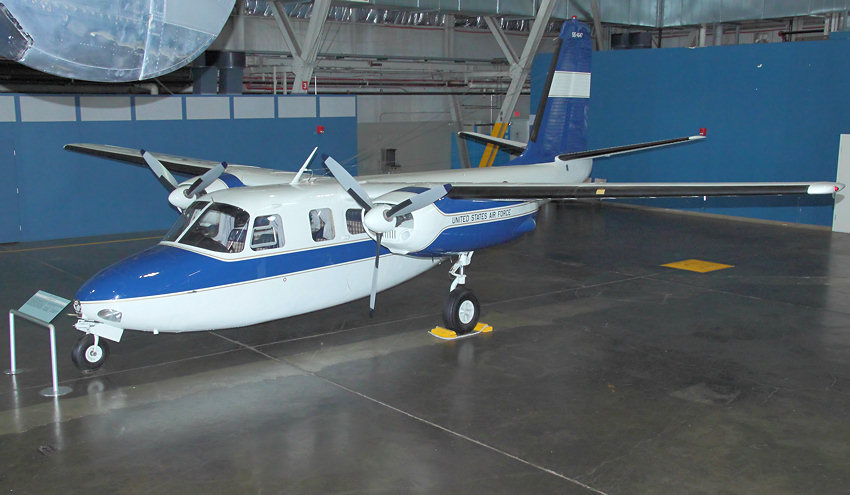 Aero Commander U-4: Das Geschäftsreiseflugzeug hieß ursprünglich Aero Commander L-26