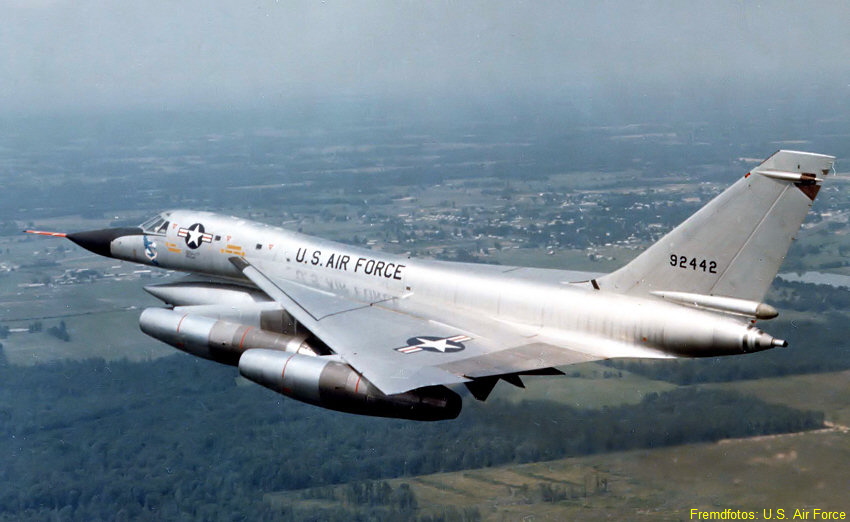 Convair B-58 - Flug