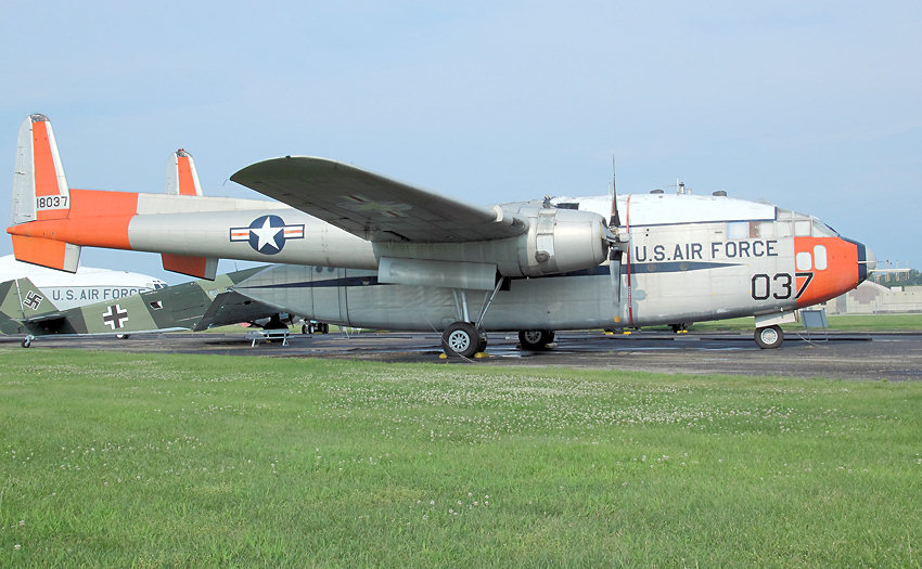 C-119 Flying Boxcar -  Militärtransporter