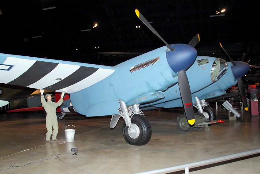 De Havilland D.H. 98 Mosquito: britisches Mehrzweckflugzeug des Zweiten Weltkrieges ab 1940