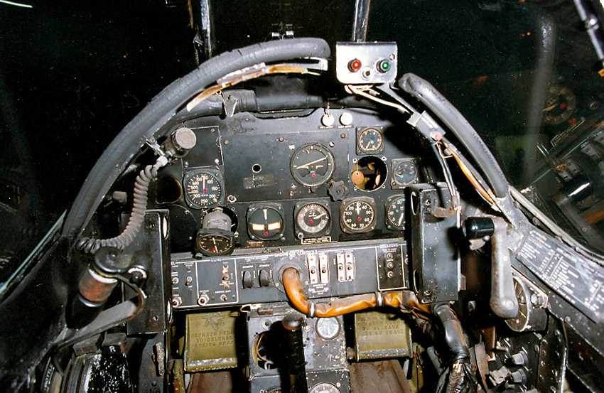 F-82B Twin Mustang - Cockpit