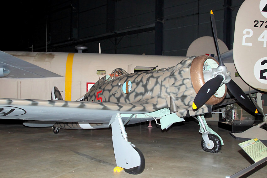 Macchi MC.200 Saetta: italienisches Jagdflugzeug im Zweiten Weltkrieg