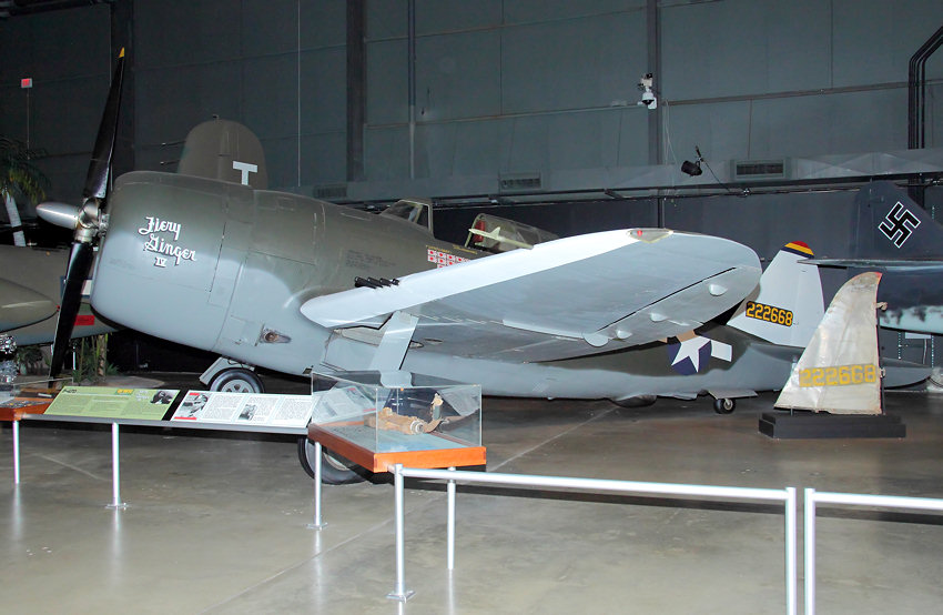 P-47 Thunderbolt: Das Flugzeug wurde als Jäger sowie später auch als Jagdbomber im Zweiten Weltkrieg eingesetzt
