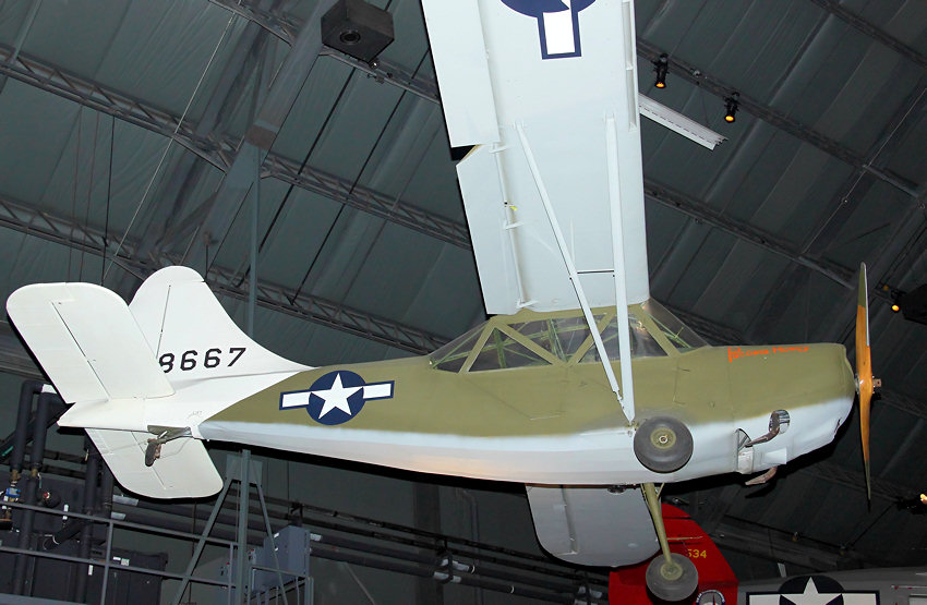 Stinson L-5 Sentinel: Verbindungs- und Aufklärungsflugzeug der US-Streitkräfte von 1942 bis 1945