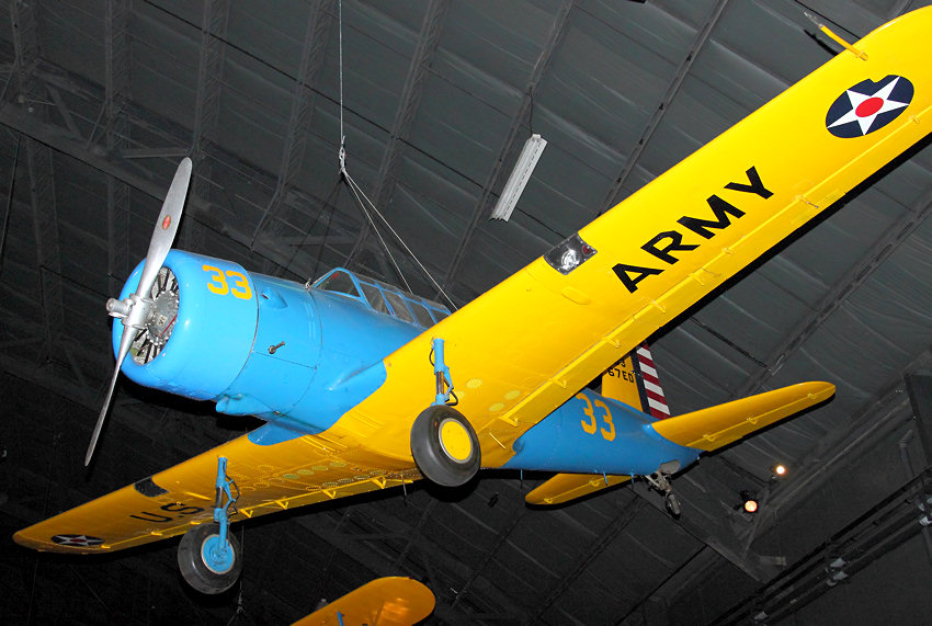 Vultee BT-13 Valiant: amerikanisches Schulflugzeug im Zweiten Weltkrieg