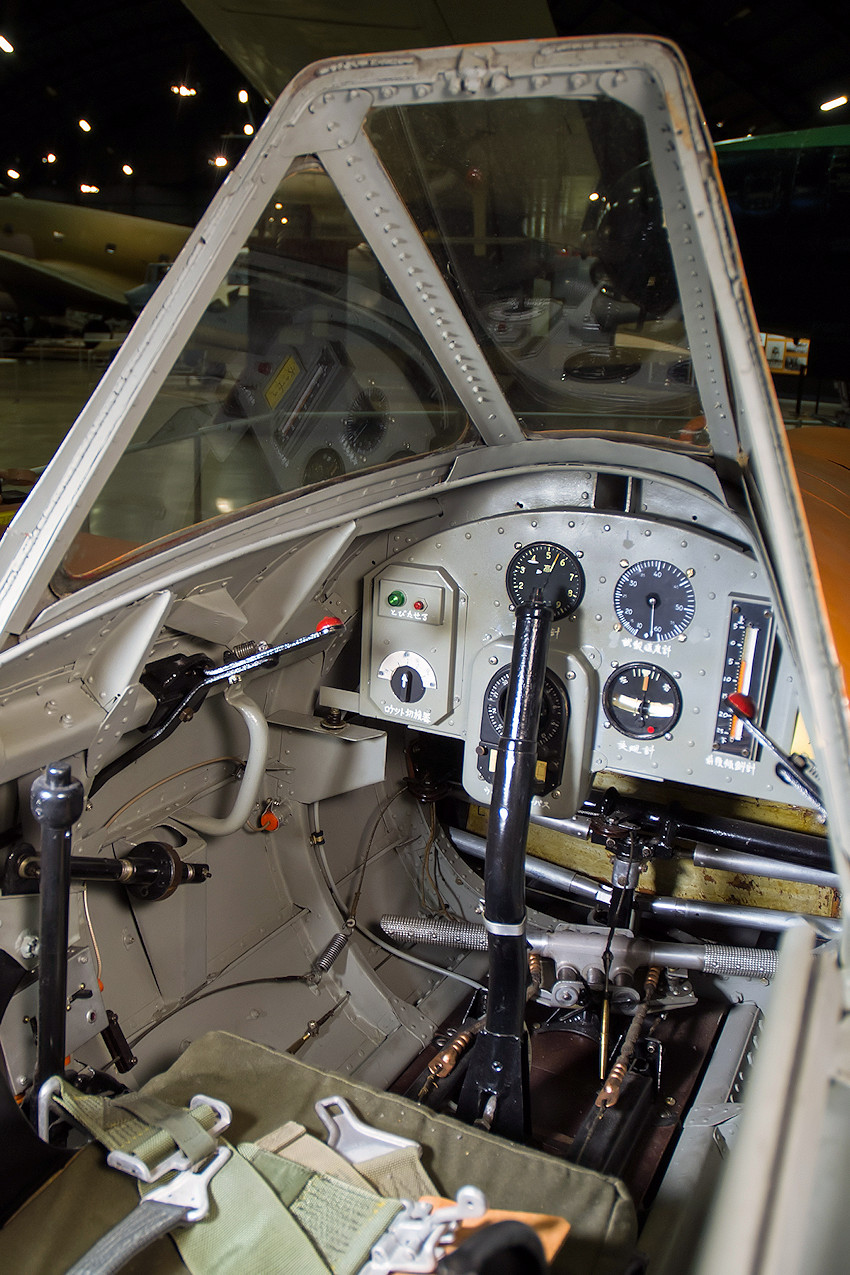 Yokosuka MXY7-K1 Ohka - Cockpit