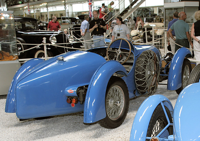 Bugatti 57