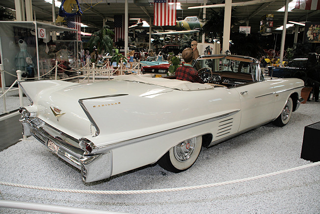 Cadillac Coupe De Ville