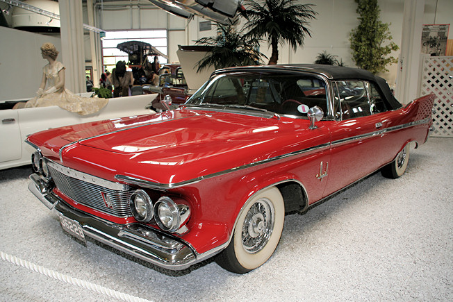 Chrysler Imperial Crown Southampton