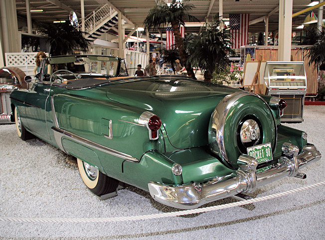 Oldsmobile Ninety Eight