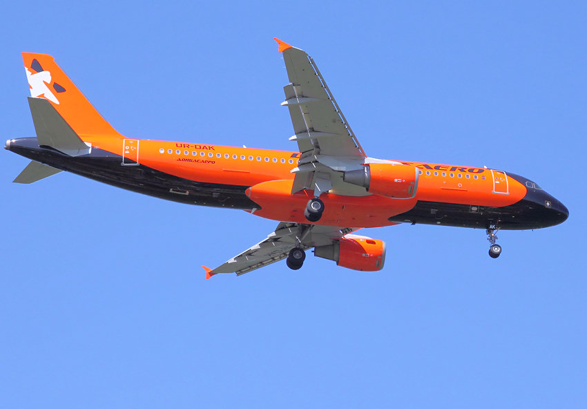 A320-200: Die Variante Airbus A-320-200 zählt zur A320-Familie