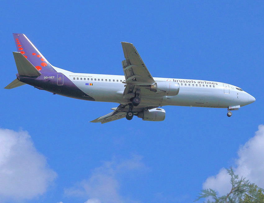 Boeing 737-400: Verkehrsflugzeug