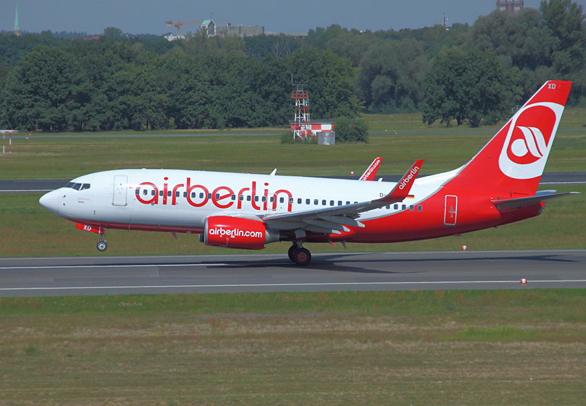 Boeing 737-700: Passagierflugzeug, das seit 2003 meist mit großen Winglets ausgerüstet ausgerüstet ist