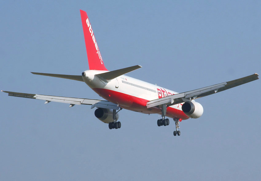 Boeing 757-200: Verkehrsflugzeug für mittlere Strecken
