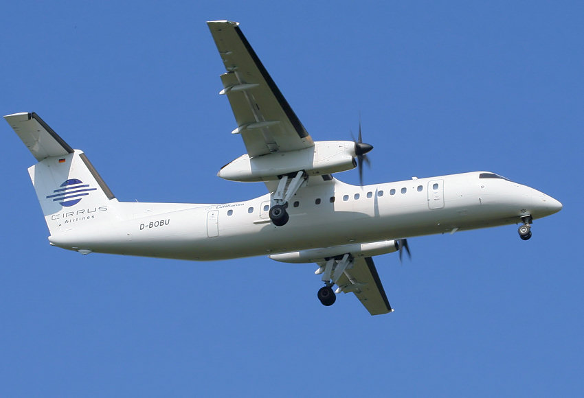 De Havilland DHC-8 Q300 (Dash 8): zweimotoriges Turbo-Regionalflugzeug