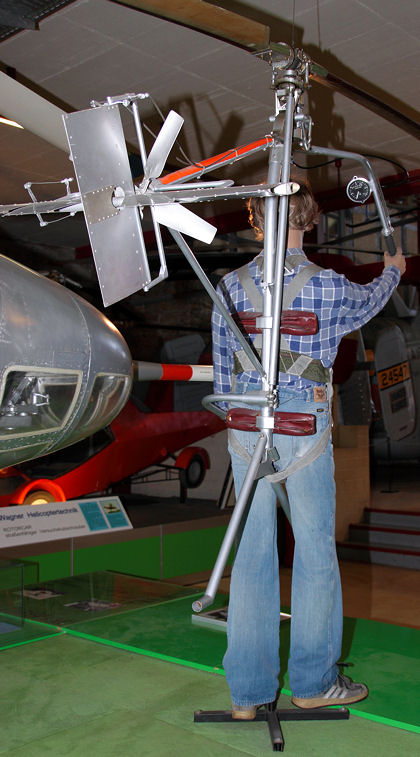 Derschmidt: Schlepp-Tragschrauber aus hochwertigen Bölkow-Rotorblättern