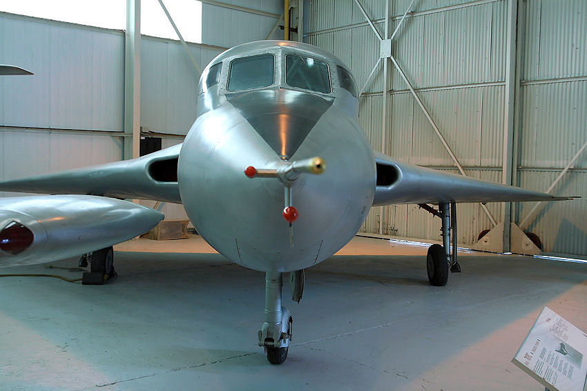 Avro 707c:  Forschungsflugzeug zur Umschulung auf Deltaflügler und Fly-by-Wire