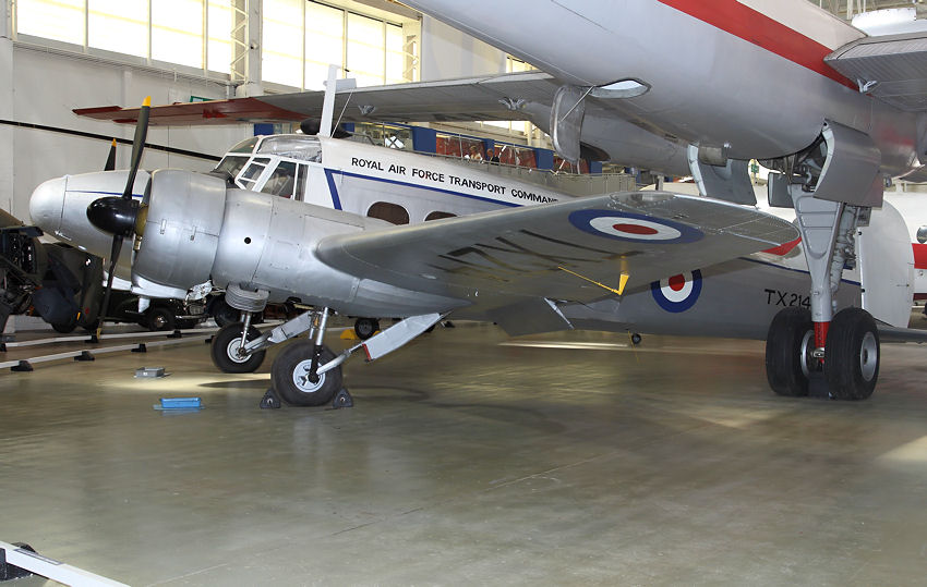 Avro Anson XIX: Küstenaufklärer der Royal Air Force - später Transport- und Schulungsflugzeug
