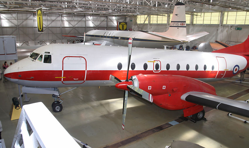 Hawker Siddely Andover: zum Radarflugzeug der Royal Air Force umgebautes Passagierflugzeug