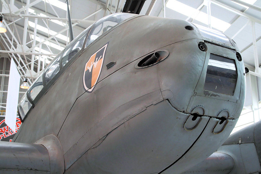 Messerschmitt Me 410 Hornisse: deutsches Kampfflugzeug der Klasse Zerstörer
