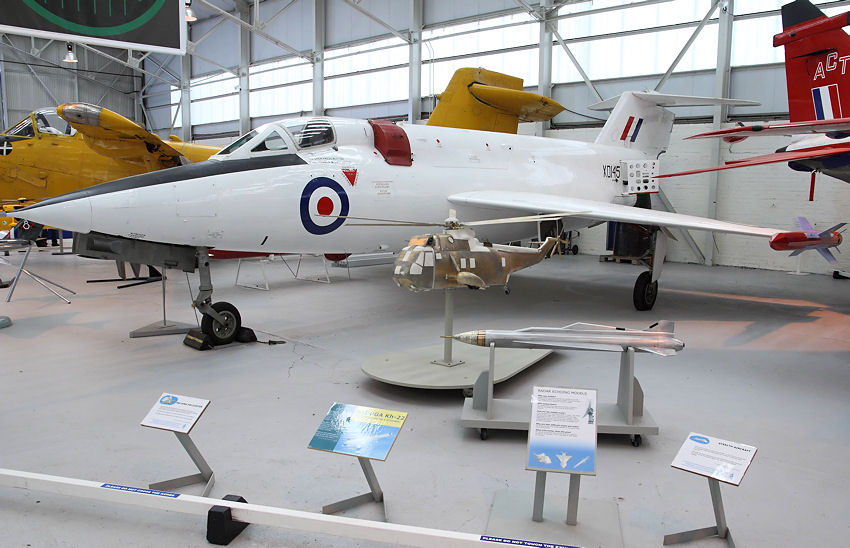 Saunders Roe SR.53: Das Flugzeug hatte zusätzliches Raketentriebwerk, um schnell Höhe zu gewinnen