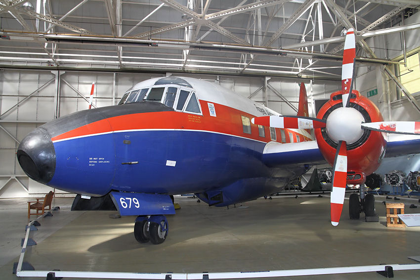 Vickers Varsity T.1: militärische Variante des Verkehrsflugzeuges Vickers Viking