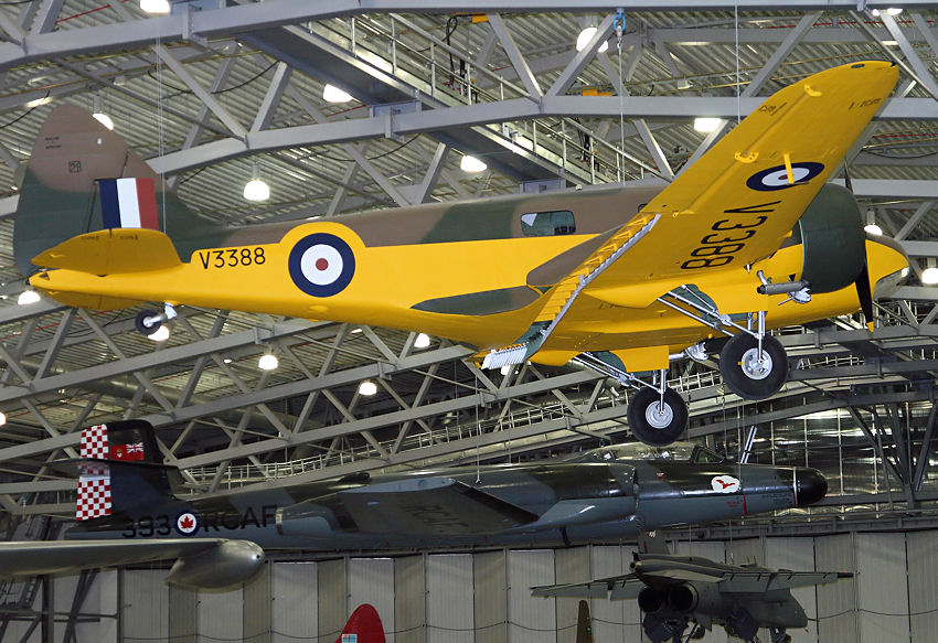 Airspeed Oxford Mk.I: Schulflugzeug in Holzbauweise von 1937