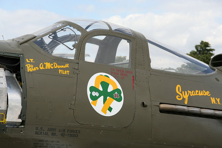 Bell P-39 Airacobra: Cockpit