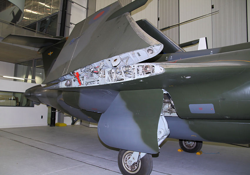 Blackburn Buccaneer S2: Tragfächen