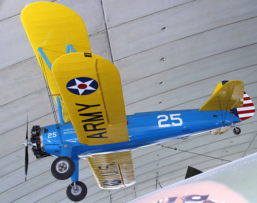 Boeing Stearman PT 17, Modell E 75: Doppeldecker von 1942  (Grundmodell: 1936)