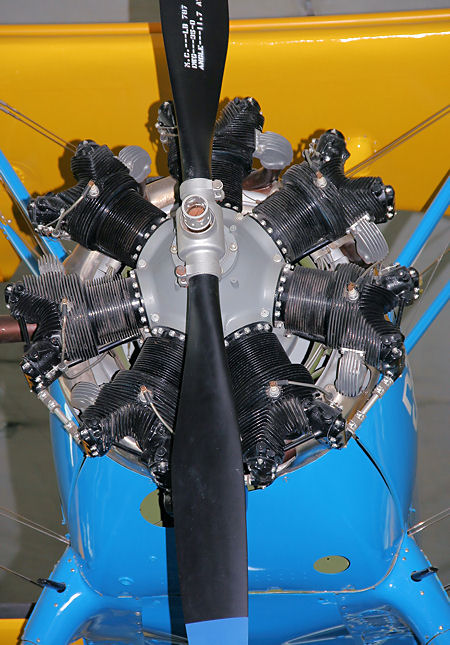 Boeing Stearman - Motor